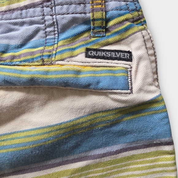Quicksilver Toddler Shorts, Size 2T - Picture 8 of 9